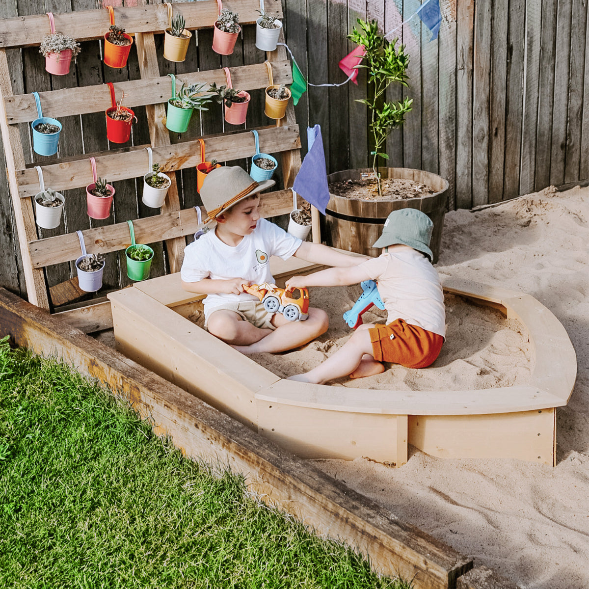 Kids Boat Sandpit